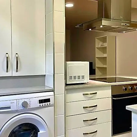 Apartmanhotel Cies Premium Suitel Garcia Barbon 73 - Your 4*