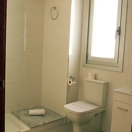 Apartmanhotel Cies Premium Suitel Garcia Barbon 73 - Your 4*