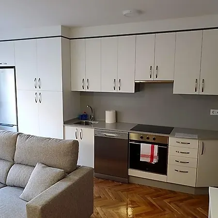 Apartmanhotel Cies Premium Suitel Garcia Barbon 73 - Your Vigo