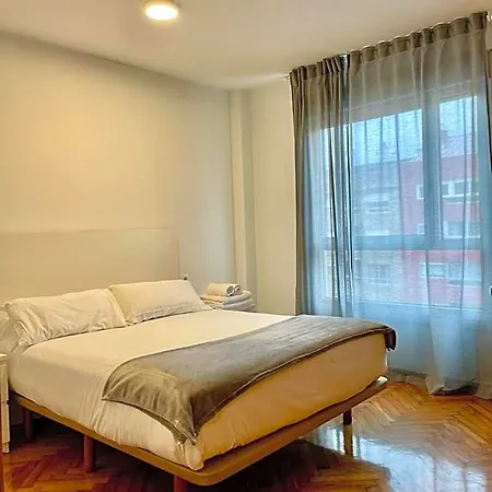 Apartmanhotel Cies Premium Suitel Garcia Barbon 73 - Your 4*
