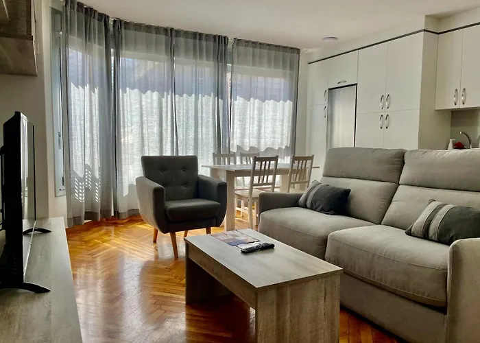 Cies Premium Suitel Garcia Barbon 73 - Your 4* Vigo